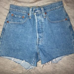 High Rise Levis Shorts